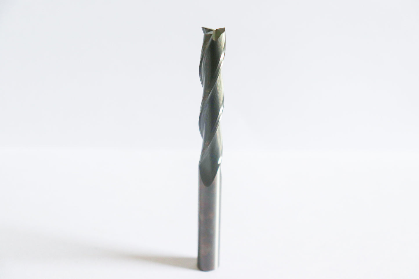 007-2464RX: 3FL Spiral Upcut; 3/4"SH; 3/4"CD; 2"CL; The RX series of bits lasts 50% longer than other premium CNC bits.